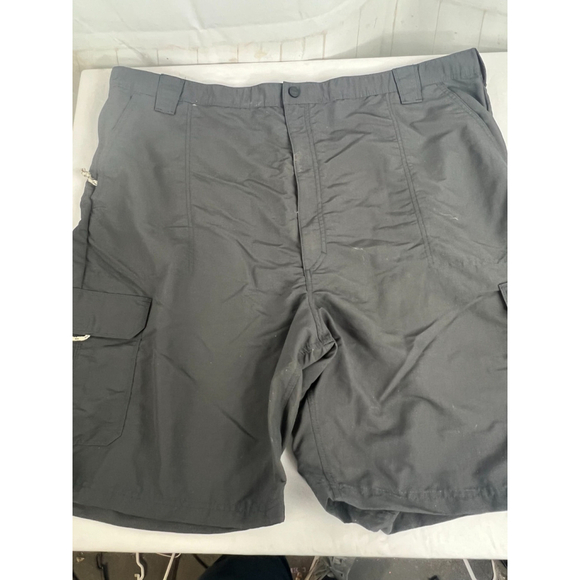 Wrangler Other - Men’s Wrangler Flat Front Zip Fly Hiking Outdoor Cargo Shorts Size 48 Dark Gray